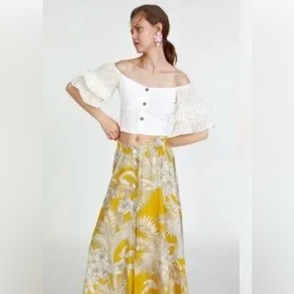 Catherine Malandrino Dresses & Skirts - Catherine Malandrino Floral Button Down Midi Skirt